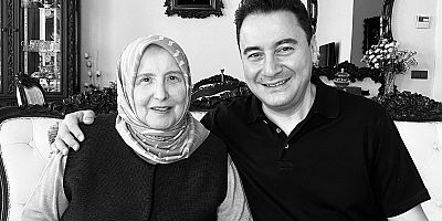 Ali Babacan'ın annesi toprağa verildi