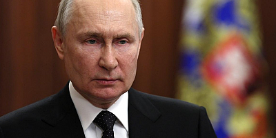 Putin'den 'sıkıyönetim' kararı
