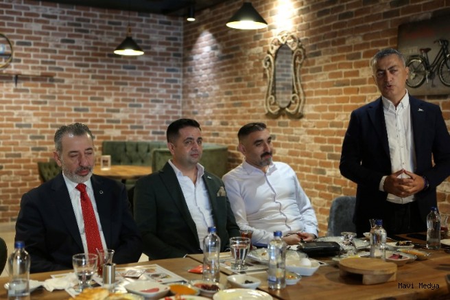 Türkmen Bakan Aydın Maruf İstanbul’da Lider iş insanları ile buluştu