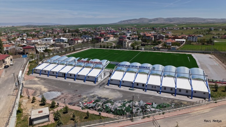 BAŞAKPINAR SPOR MERKEZİ'NİN ÇİMLERİ VE YEDEK KULÜBELERİ YENİLENİYOR