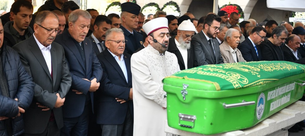 BAŞKAN BÜYÜKKILIÇ, AĞABEYİ RAMAZAN BÜYÜKKILIÇ’I EBEDİYETE UĞURLADI