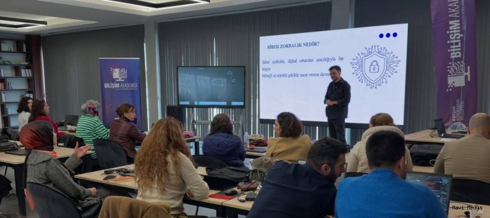 Büyükşehir Bilişim Akademisi'nden Öğretmenlere, Siber Güvenlik Eğitimi