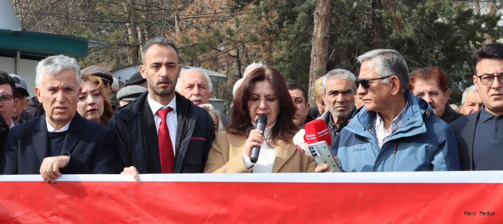 CHP İl Başkanı Özer, Ekrem İmamoğlu’nun mektubunu okudu