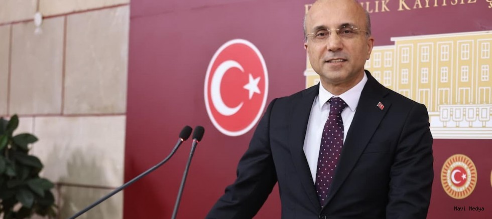 CHP’Lİ AŞKIN GENÇ 