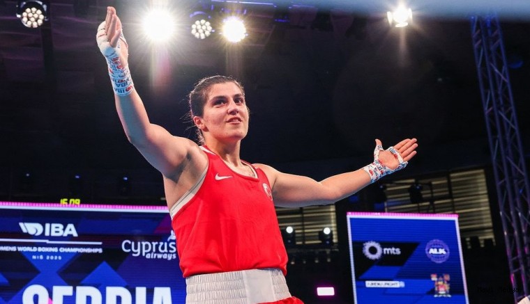 Kadınlar Boks Şampiyonası: Busenaz Sürmeli 