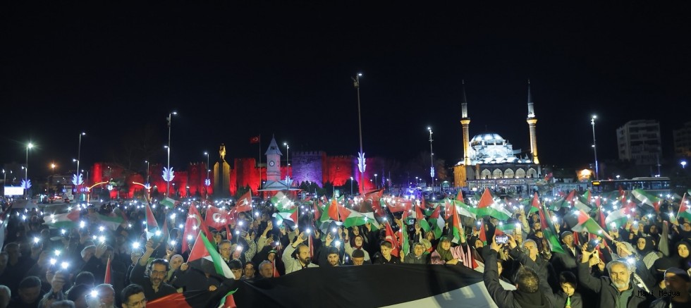 Kayseri’de “Filistin’i Unutma Yürüyüşü” düzenlendi