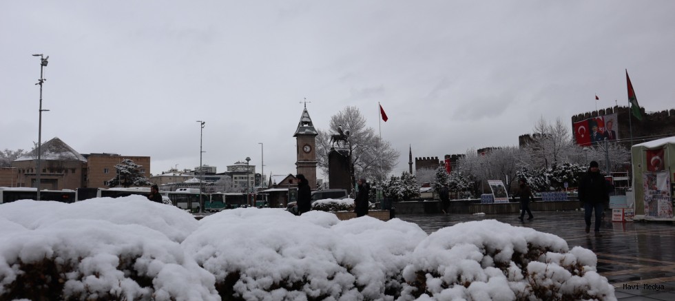 Kayseri’de kar yağışı etkili oldu