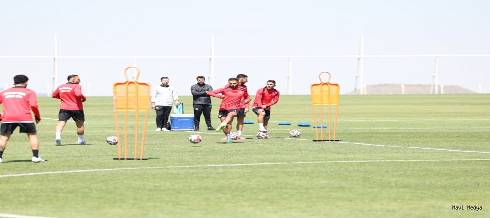 Erciyes'in Zirvesi, Yaz Kampı İçin Yerli ve Yabancı 25 Kulübün Tercihi Oldu