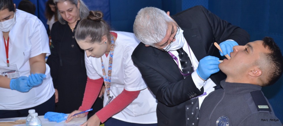 NNYÜ’DEN POLİS ÖĞRENCİLERİNE AĞIZ VE DİŞ SAĞLIĞI TARAMASI!