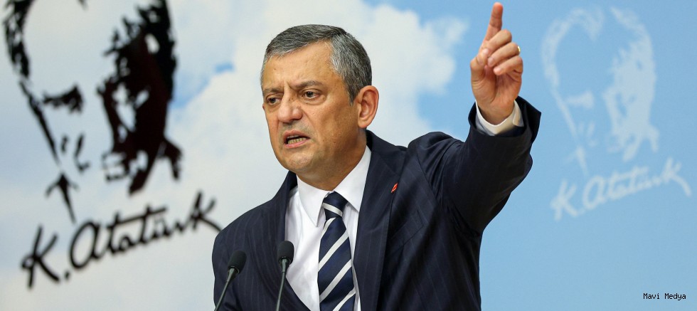 Özgür Özel: 