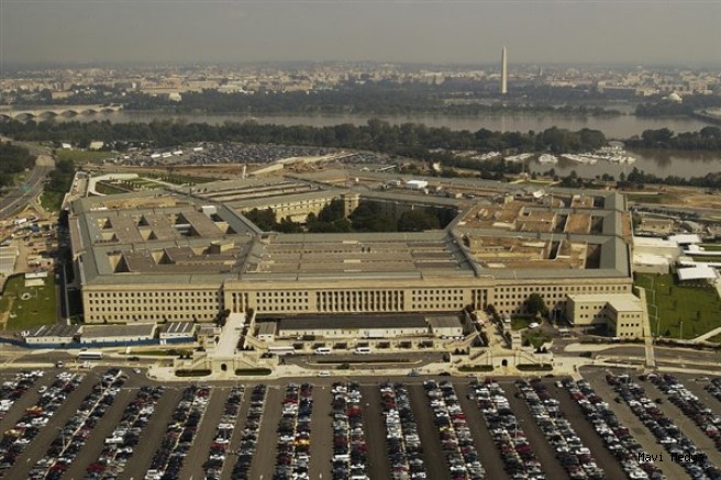 Pentagon’da olağanüstü toplantı: ABD askeri yetkilileri işten çıkarılmalara hazırlanıyor