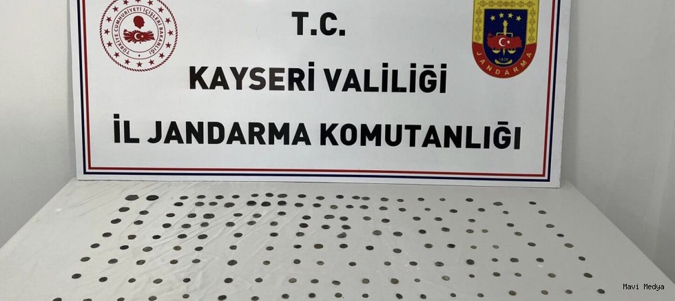 Roma ve Bizans dönemine ait  tarihi eser ele geçirildi.