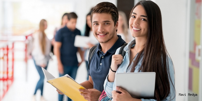 Sabancı Vakfı'ndan 9 bin liralık karşılıksız burs