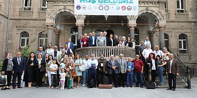 3. ULUSLARARASI DEVELİ-AŞIK SEYRANİ VE TÜRK KÜLTÜRÜ KONGRESİNDE BİRİNCİ GÜN TAMAMLANDI