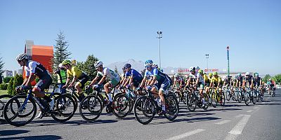 9 Ülkeden Sporcular Meydan'dan Erciyes'e Pedal Çevirecek
