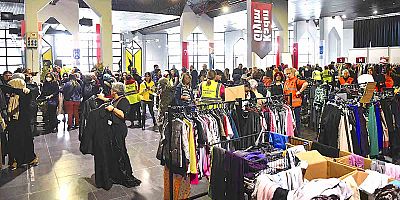 ABB'den depremzedeler için giysi mağazası