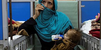 Afganistan'da kızamıktan 142 çocuk öldü