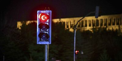Anıtkabir çevresindeki trafik ışıklarına 