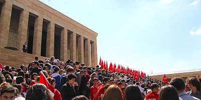 Anıtkabir’e rekor ziyaret
