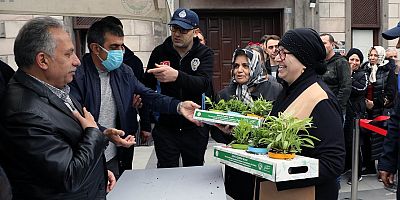 ANNELER GÜNÜ'NDE ANNELERE ÇOK ÖZEL HEDİYE
