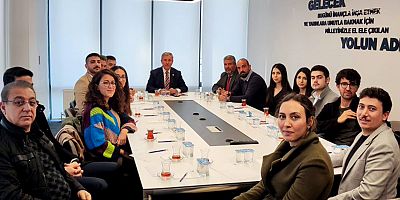 ATAMA BEKLEYEN MİMAR VE MÜHENDİSLERDEN GELECEK PARTİSİNE ZİYARET