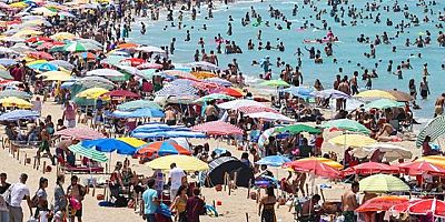 Bağıra bağıra 4’üncü dalga geliyor