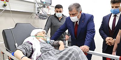 Bakan Koca'dan hastane ziyaretleri