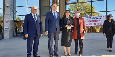 BAKANLIĞIN İSTİHDAM POLİTİKALARI PROJESİ KAYSERİ’YE DE GELECEK