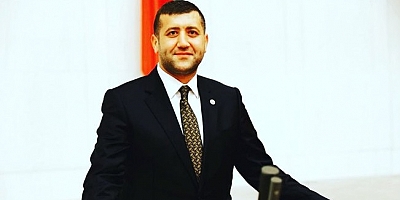 Baki Ersoy, MHP'den istifa etti