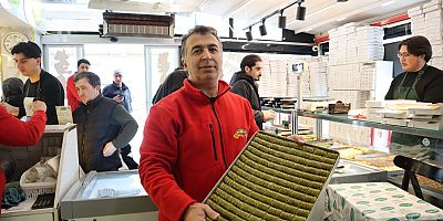 Baklavacılarda bayram mesaisi yoğunlaştı