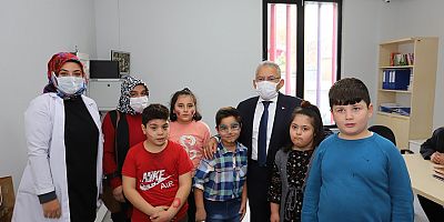 BAŞKAN BÜYÜKKILIÇ: “ENGELLERİ ORTADAN KALDIRMAK İÇİN HİZMET EDİYORUZ”