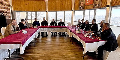 BAŞKAN ÖZDOĞAN, MUHTARLARLA BİR ARAYA GELDİ