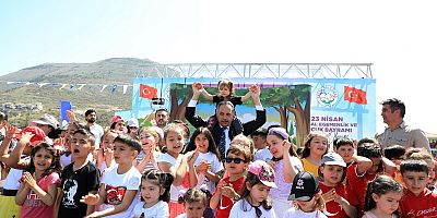 BAŞKAN YALÇIN’IN 23 NİSAN MESAJI