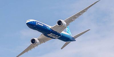 Boeing 777X'in test uçuşları askıya alındı