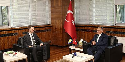 BOSNALI BÜYÜKELÇİ  