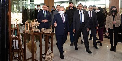 BÜYÜKELÇİ’DEN SANATA VE SANATÇIYA DESTEK