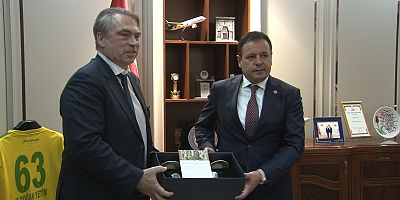 Büyükelçi Ossowski: ''Ortadoğu'da yaşanan gerilim diplomatik yollarla çözülmeli''