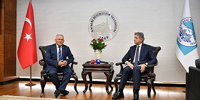 Büyükkılıç, AK Parti Genel Başkan Yardımcısı Demir'i Ağırladı