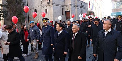 Büyükkılıç, Atatürk'ün Kayseri'ye Gelişinin 104'üncü Yıl Dönümünü Kutladı