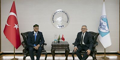 BÜYÜKKILIÇ, BANGLADEŞ BÜYÜKELÇİSİ'Nİ AĞIRLADI