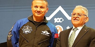 Büyükkılıç'tan İlk Türk Astronot Gezeravcı'ya 