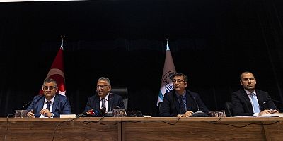 Büyükşehir Belediye Meclisi Toplandı