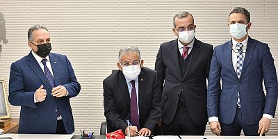 BÜYÜKŞEHİR'DE TRAMVAY İMZALARI ATILDI