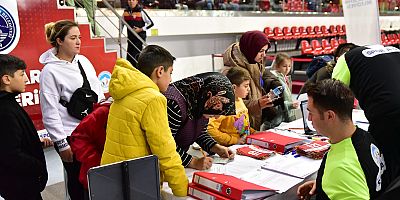 Büyükşehir'in Yetenek Testine 220 Çocuk Katıldı