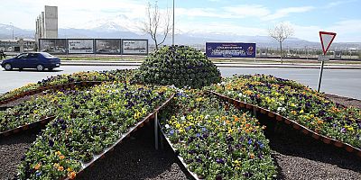 BÜYÜKŞEHİR KAYSERİ'Yİ 