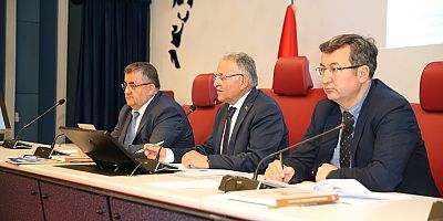 BÜYÜKŞEHİR MECLİSİ ÖNEMLİ KARARLARA İMZA ATTI