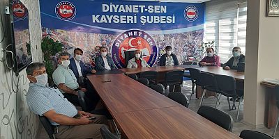 CAMİLER, EHİL GÖREVLİLERLE HAYAT BULUR