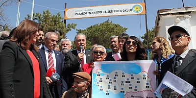 CHP HEYETİ PAZARÖRENDE KÖY ENSTİTÜSÜNÜ ZİYARET ETTİ.