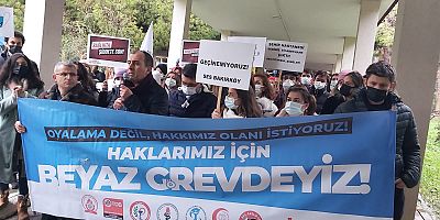 Doktorlar tüm yurtta iş bıraktı