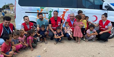 Ebeveynler tarlada, çocuklar Kızılay’a emanet